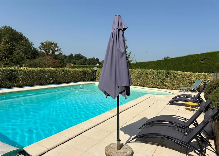 Hébergement de vacances De Charme à La Campagne Besse (Dordogne)